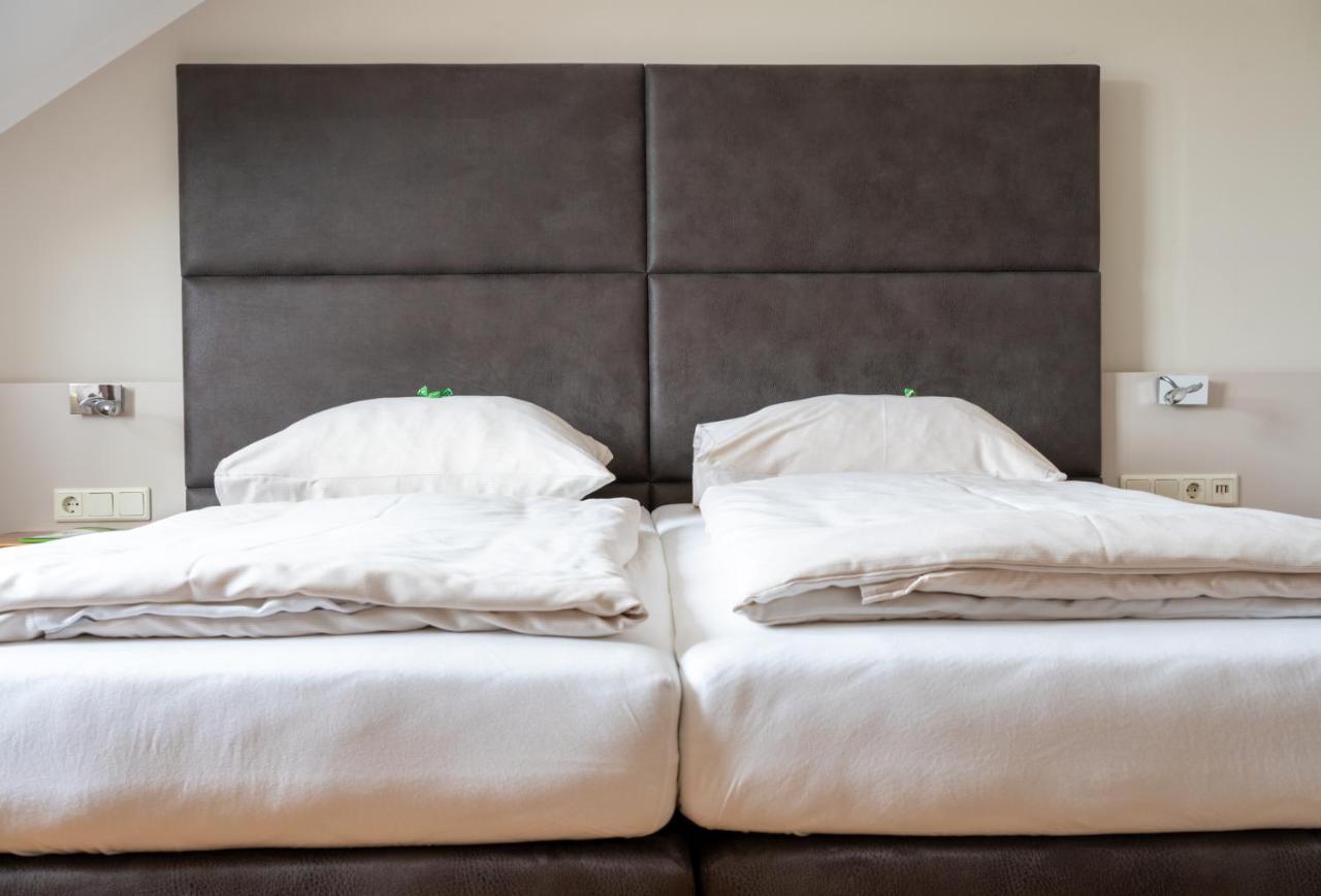 Hotel Eee Perg